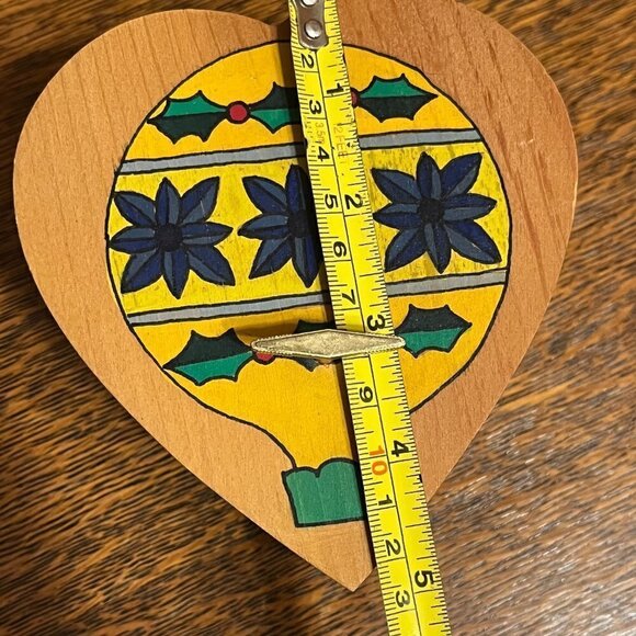 Christmas "Silent Night" Heart Shaped Music Box/Trinket/Keepsake Box - Handmade - Picture 10 of 12